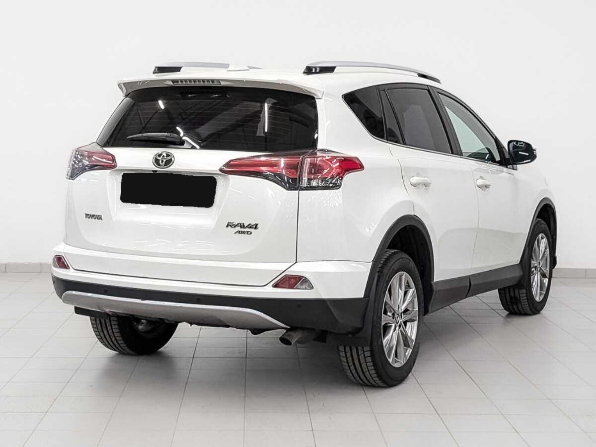 Купить Toyota RAV4 с пробегом. Фото: #4