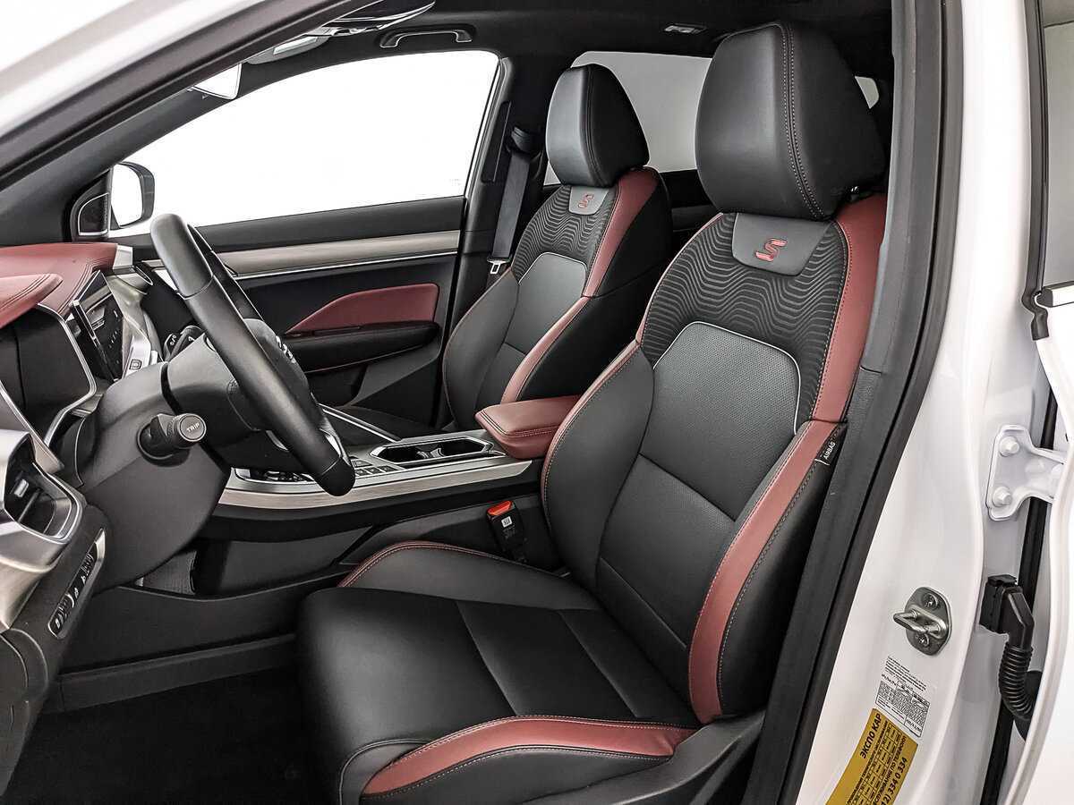 Купить Geely Coolray с пробегом. Фото: #19