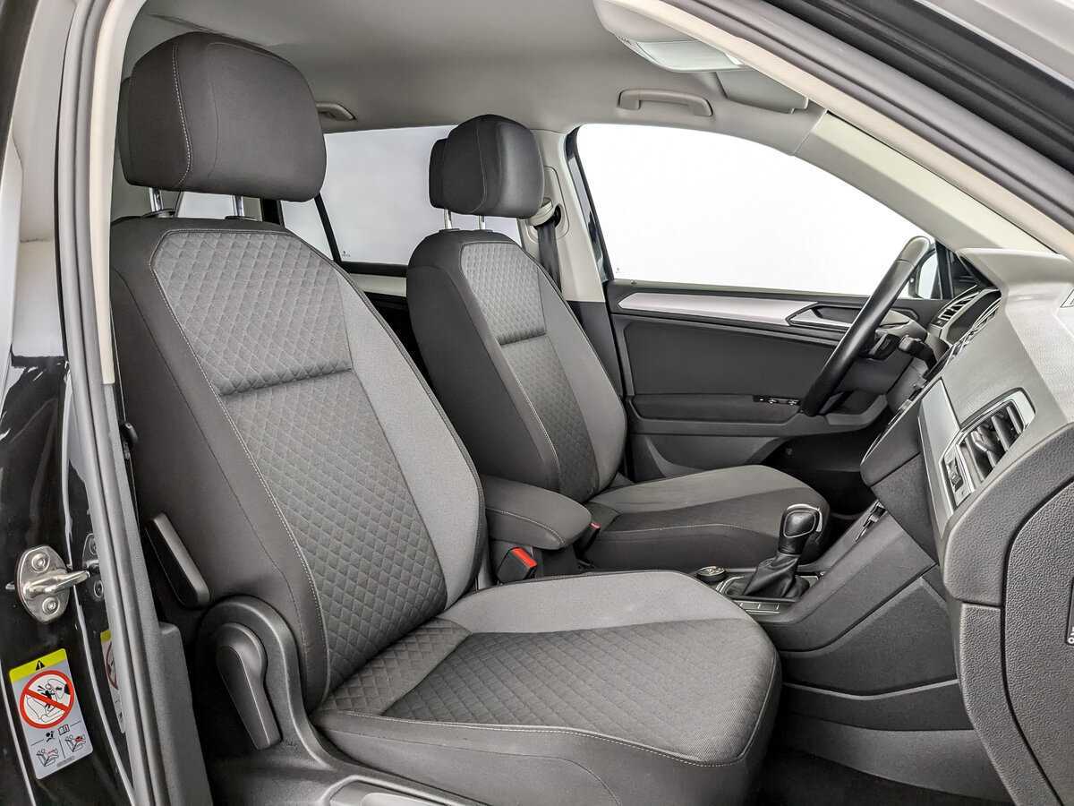 Купить Volkswagen Tiguan с пробегом. Фото: #22