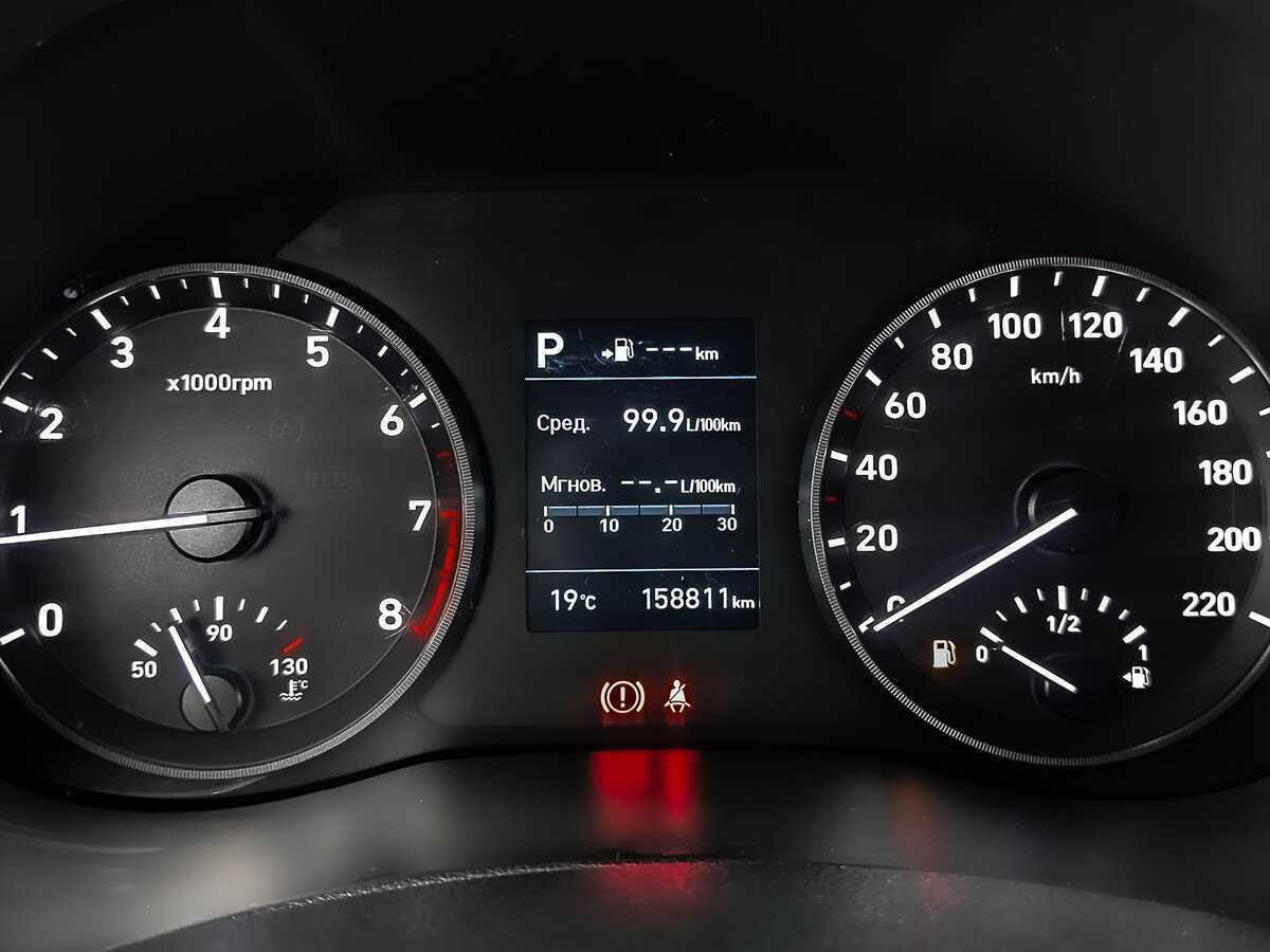 Купить Hyundai Solaris с пробегом. Фото: #15