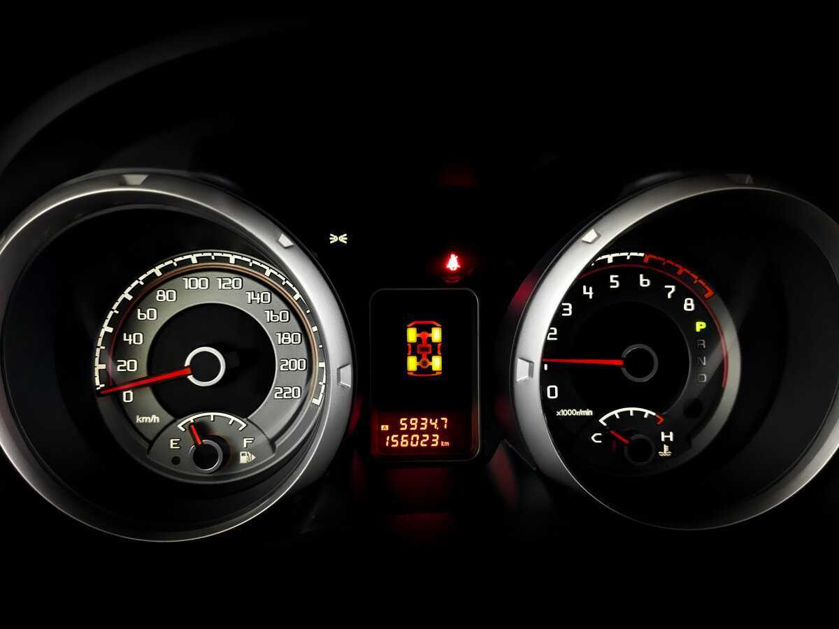 Купить Mitsubishi Pajero с пробегом. Фото: #12