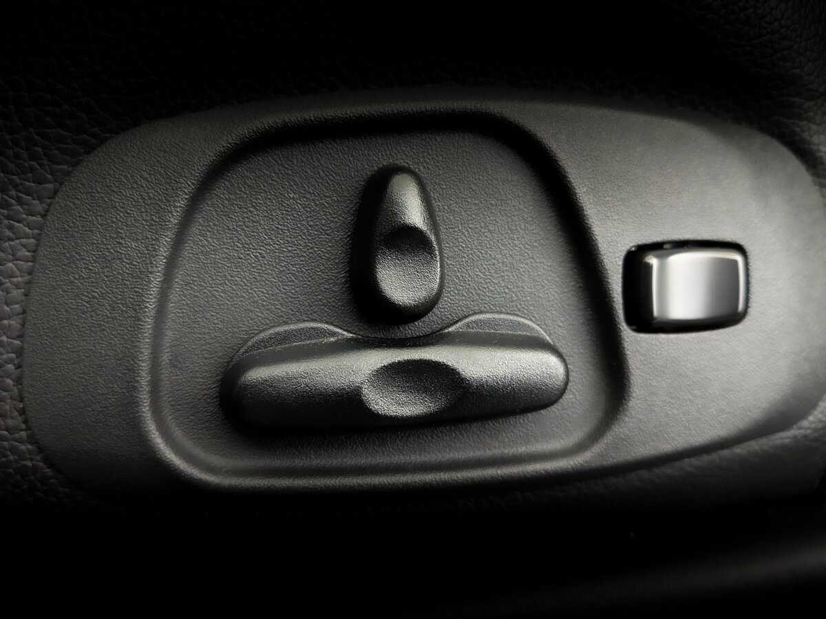 Купить Mitsubishi Pajero с пробегом. Фото: #20