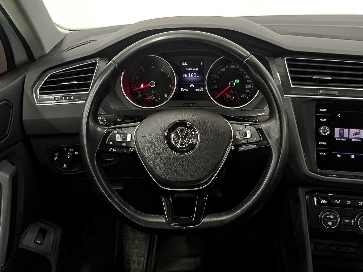 Купить Volkswagen Tiguan с пробегом. Фото: #21
