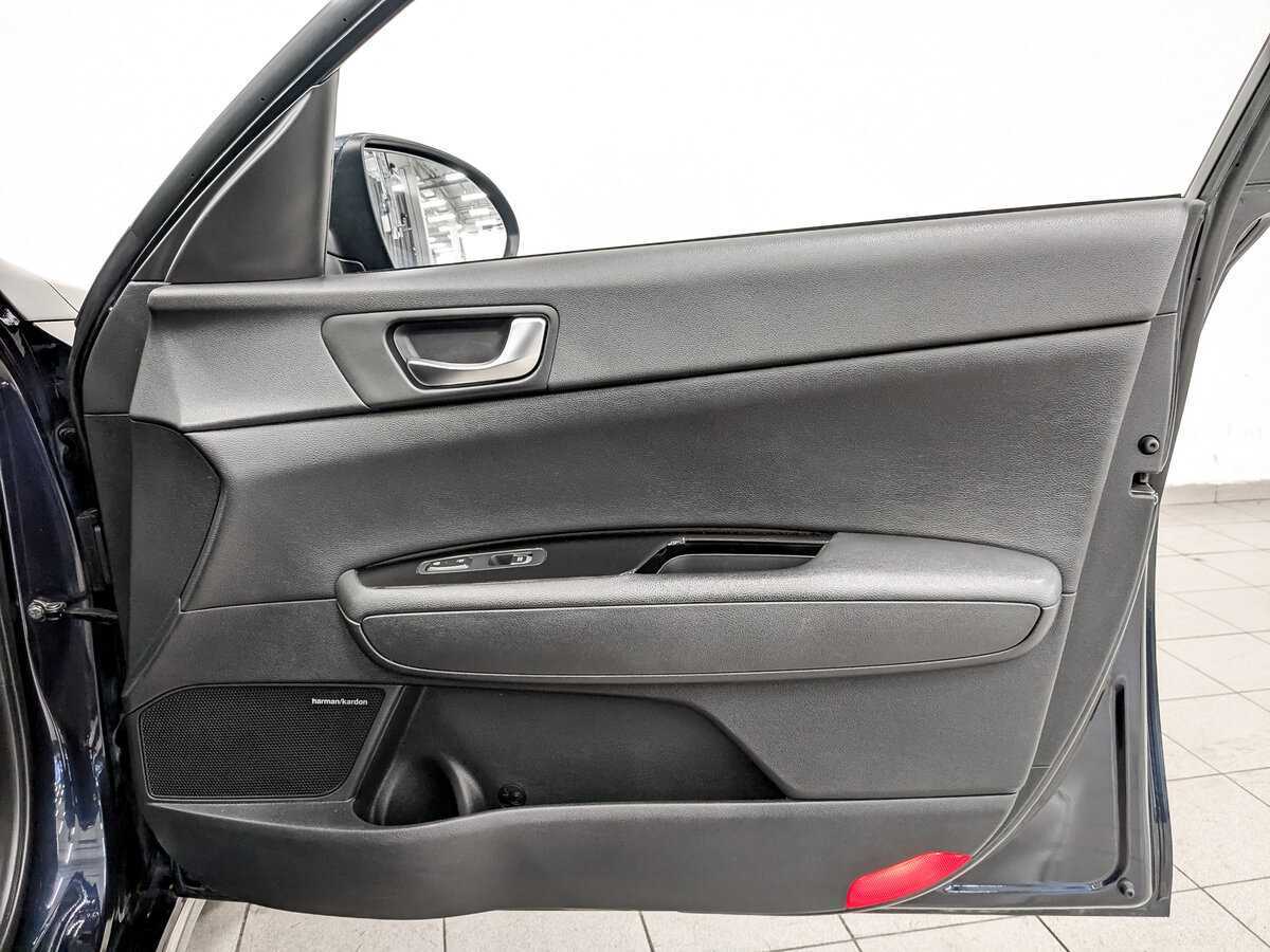 Купить Kia Optima с пробегом. Фото: #24