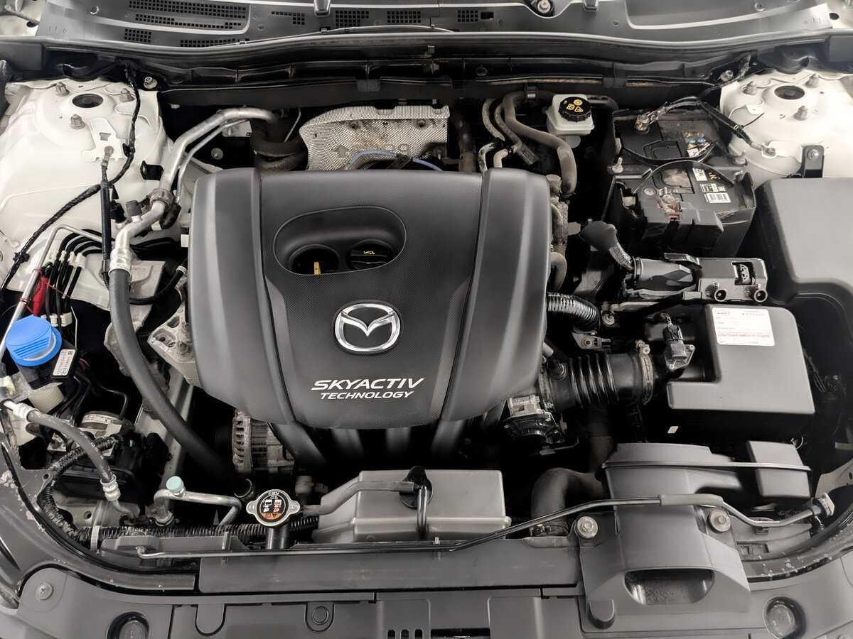 Купить Mazda 3 с пробегом. Фото: #8