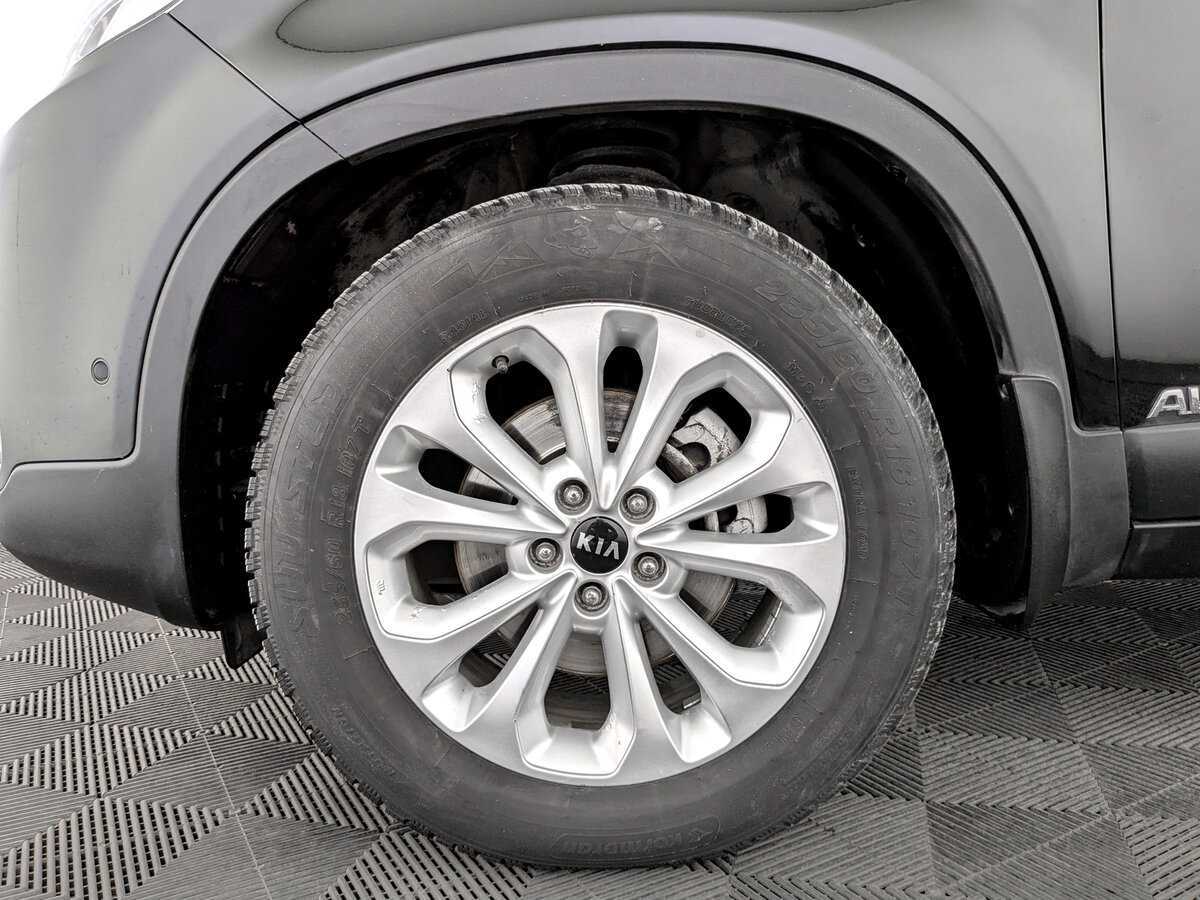 Купить Kia Sorento с пробегом. Фото: #17