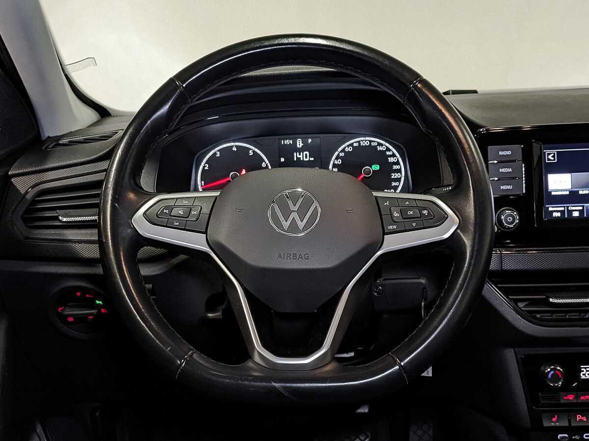 Купить Volkswagen Polo с пробегом. Фото: #21