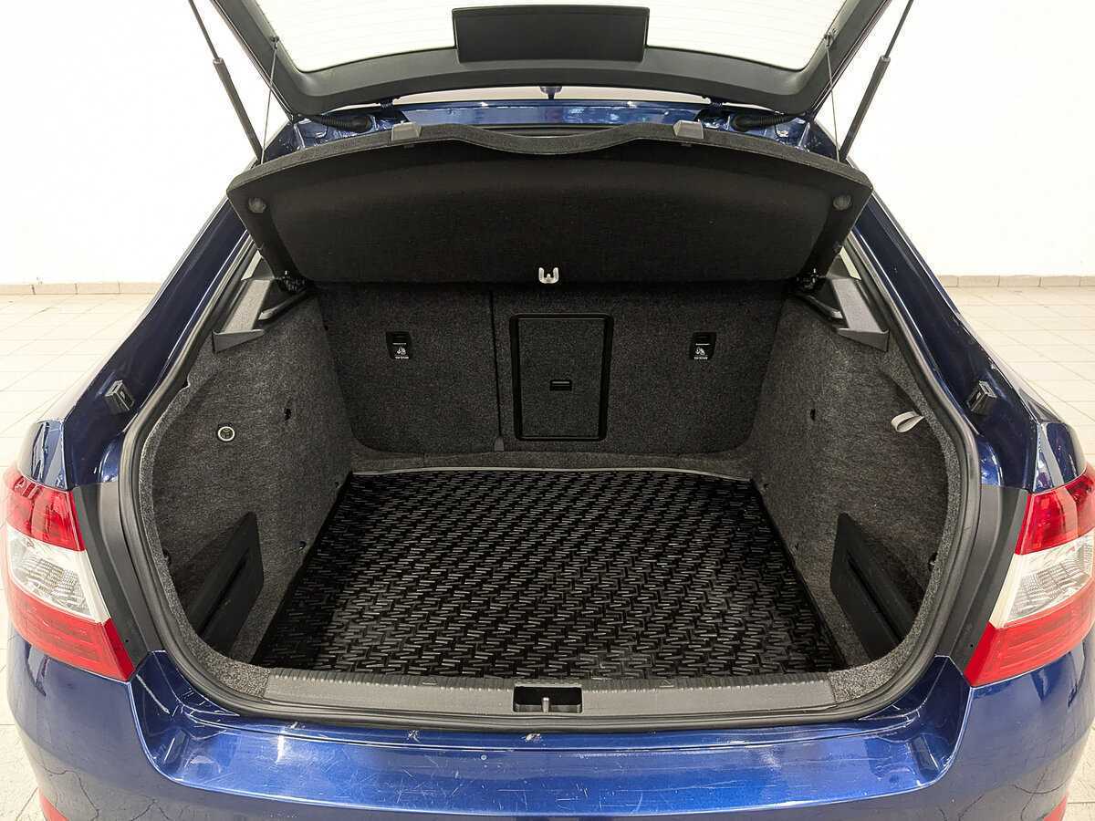 Купить Skoda Octavia с пробегом. Фото: #9