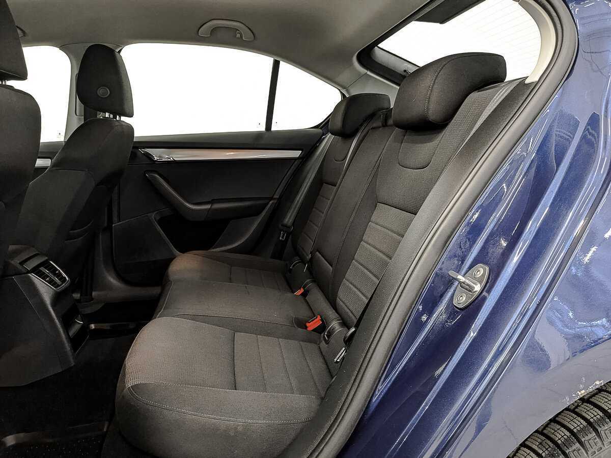 Купить Skoda Octavia с пробегом. Фото: #16