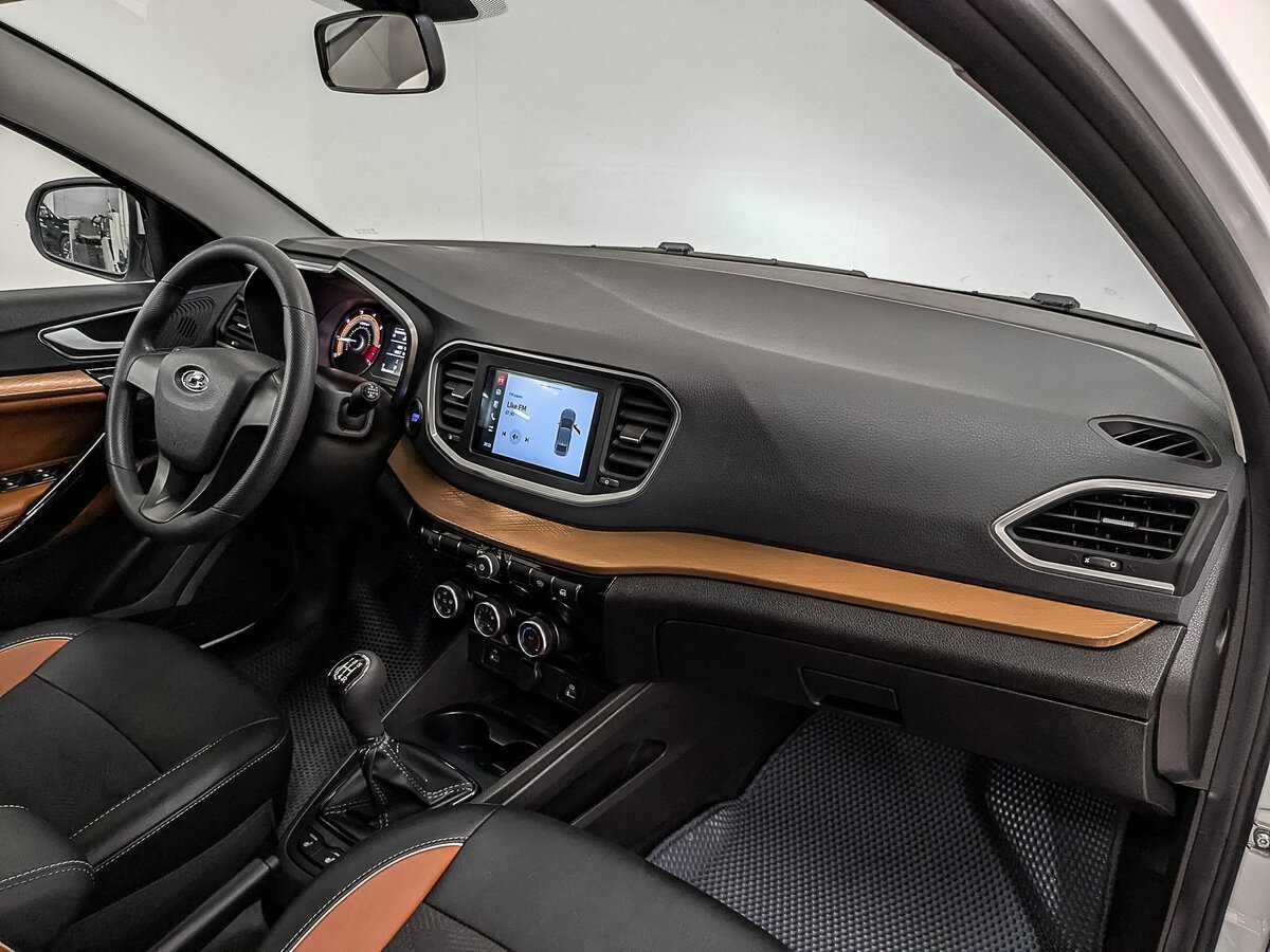 Купить Lada (ВАЗ) Vesta с пробегом. Фото: #12