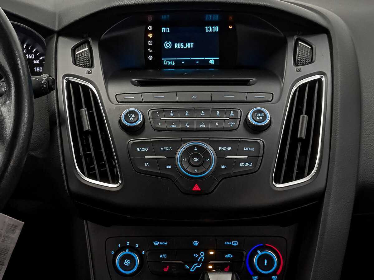 Купить Ford Focus с пробегом. Фото: #16