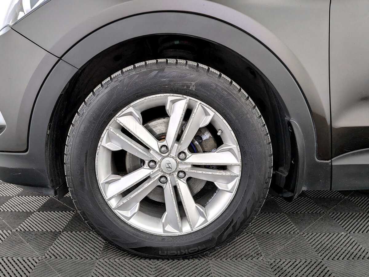 Купить Hyundai Santa Fe с пробегом. Фото: #17