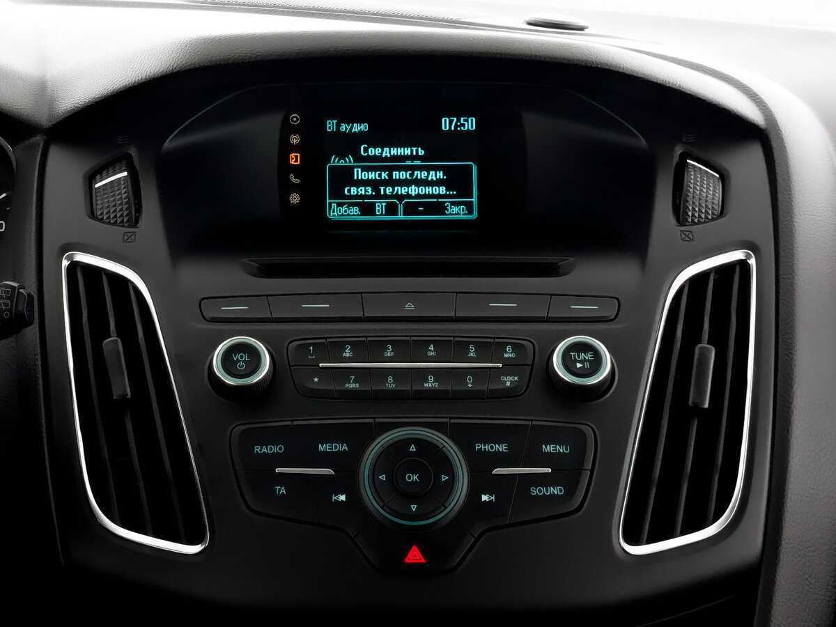 Купить Ford Focus с пробегом. Фото: #14