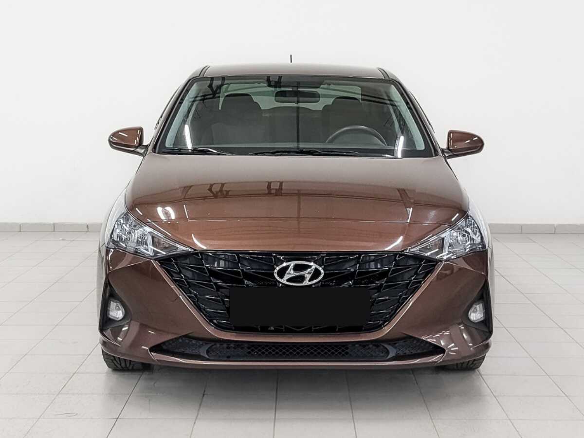 Купить Hyundai Solaris с пробегом. Фото: #1