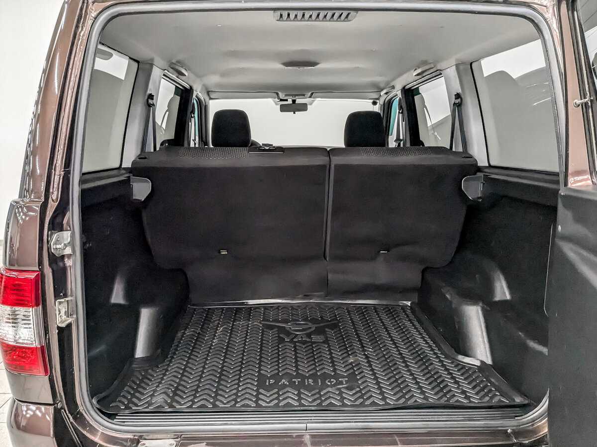 Купить УАЗ Patriot с пробегом. Фото: #9