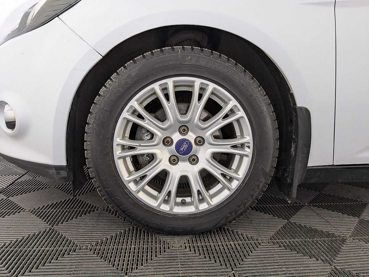 Купить Ford Focus с пробегом. Фото: #11