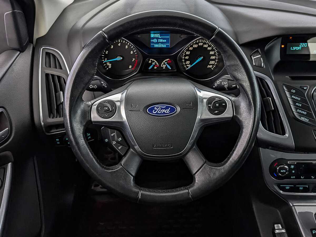 Купить Ford Focus с пробегом. Фото: #21