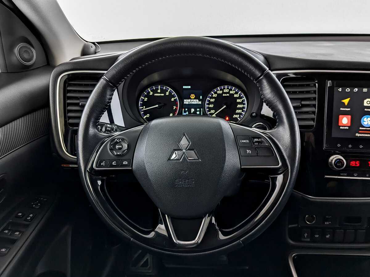 Купить Mitsubishi Outlander с пробегом. Фото: #20