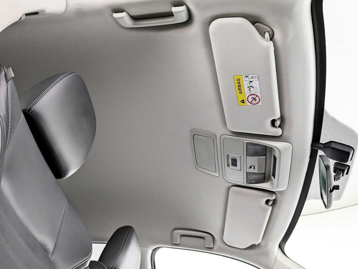 Купить Mitsubishi Outlander с пробегом. Фото: #21