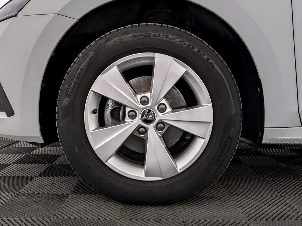 Купить Skoda Octavia с пробегом. Фото: #17