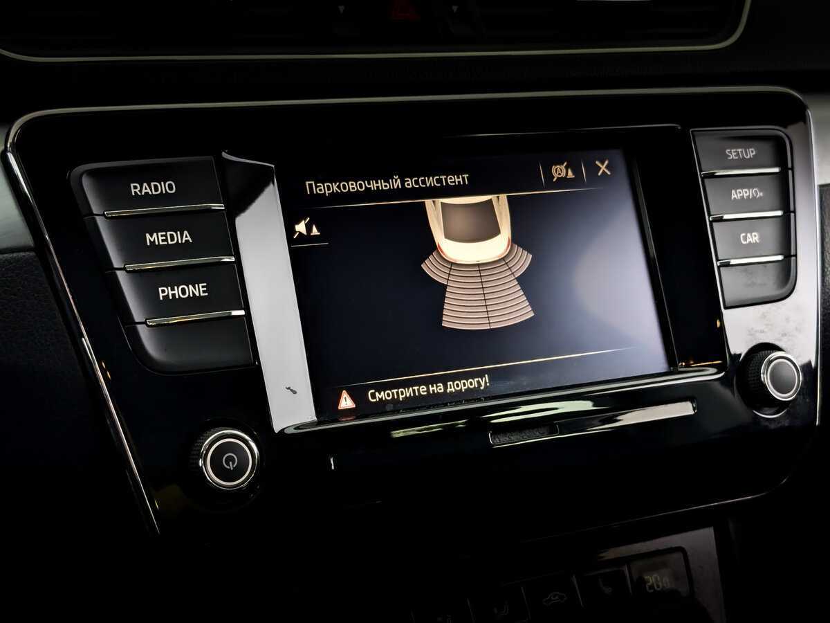 Купить Skoda Superb с пробегом. Фото: #24