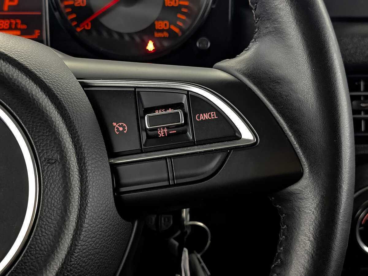 Купить Suzuki Jimny с пробегом. Фото: #26