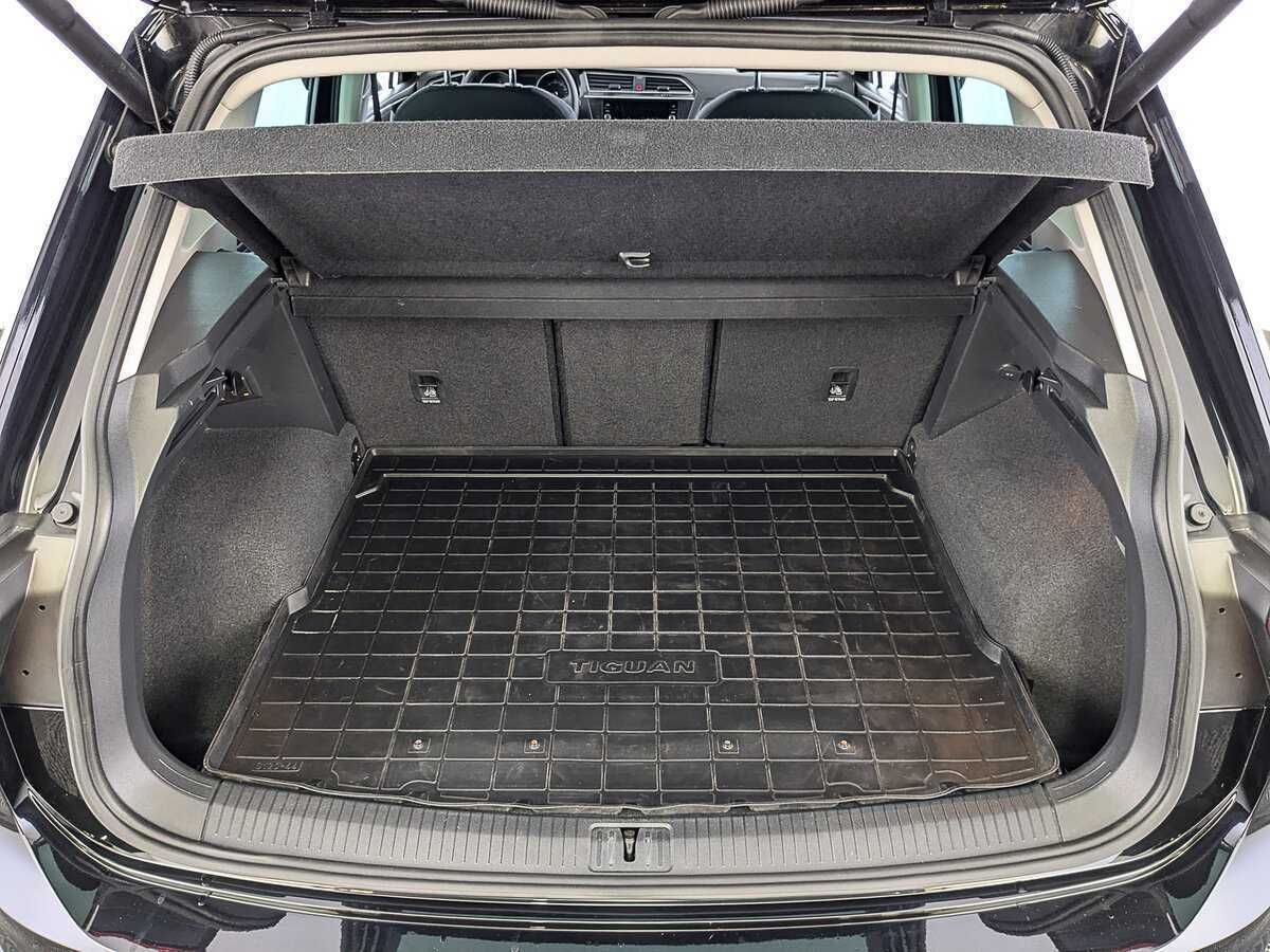 Купить Volkswagen Tiguan с пробегом. Фото: #9