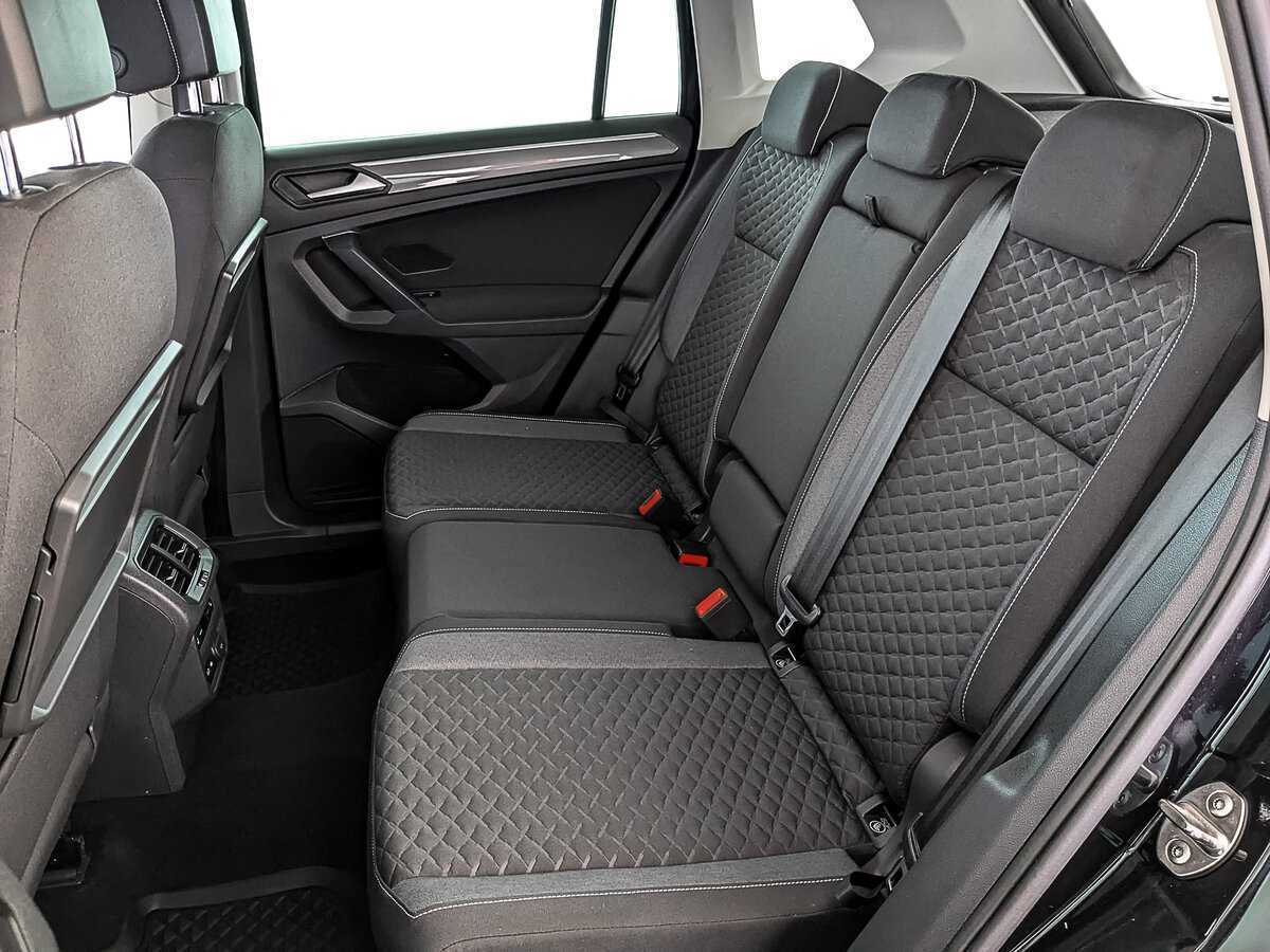 Купить Volkswagen Tiguan с пробегом. Фото: #15