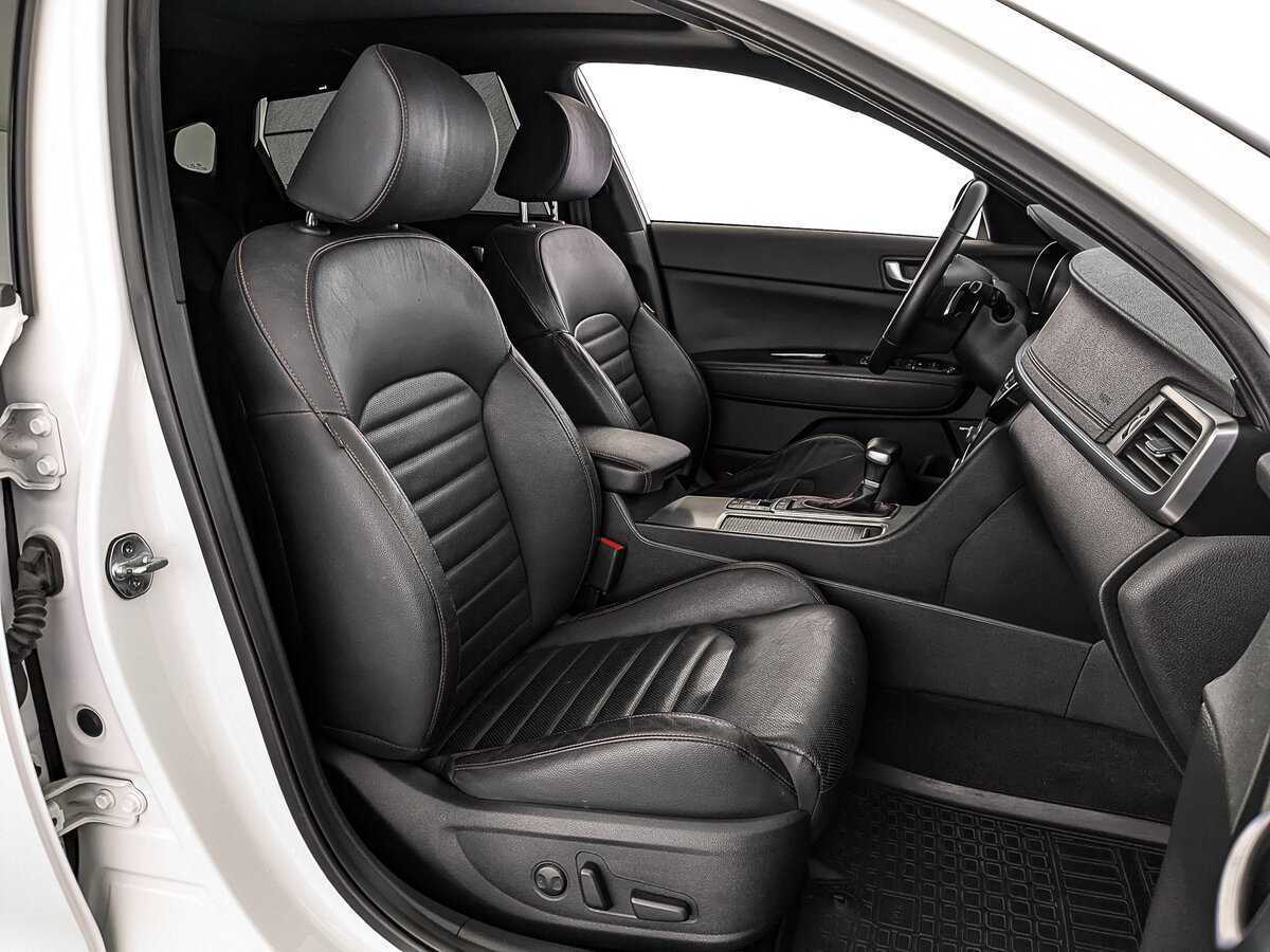 Купить Kia Optima с пробегом. Фото: #19