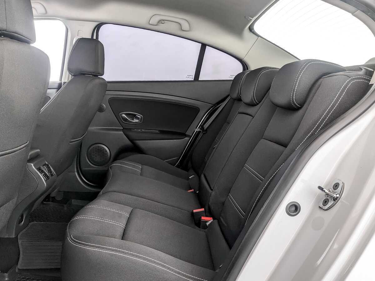 Купить Renault Fluence с пробегом. Фото: #11