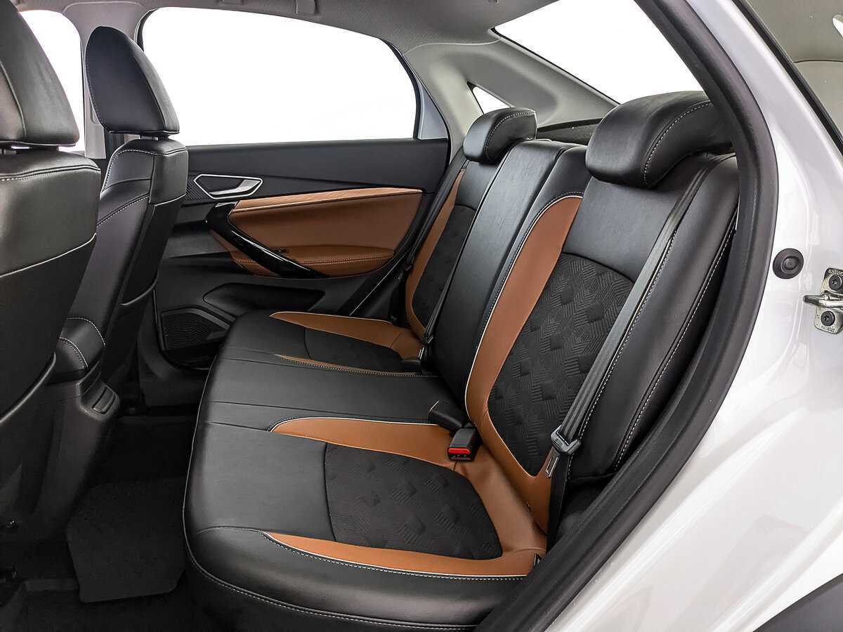 Купить Lada (ВАЗ) Vesta с пробегом. Фото: #17