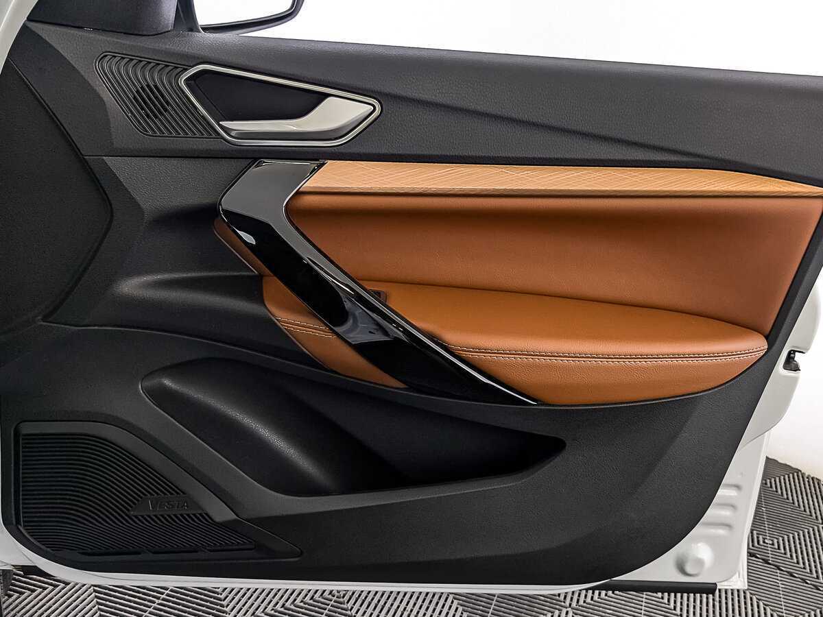 Купить Lada (ВАЗ) Vesta с пробегом. Фото: #24