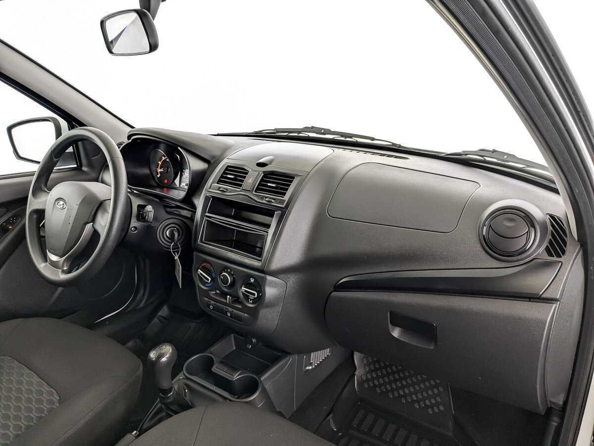 Купить Lada (ВАЗ) Granta с пробегом. Фото: #10