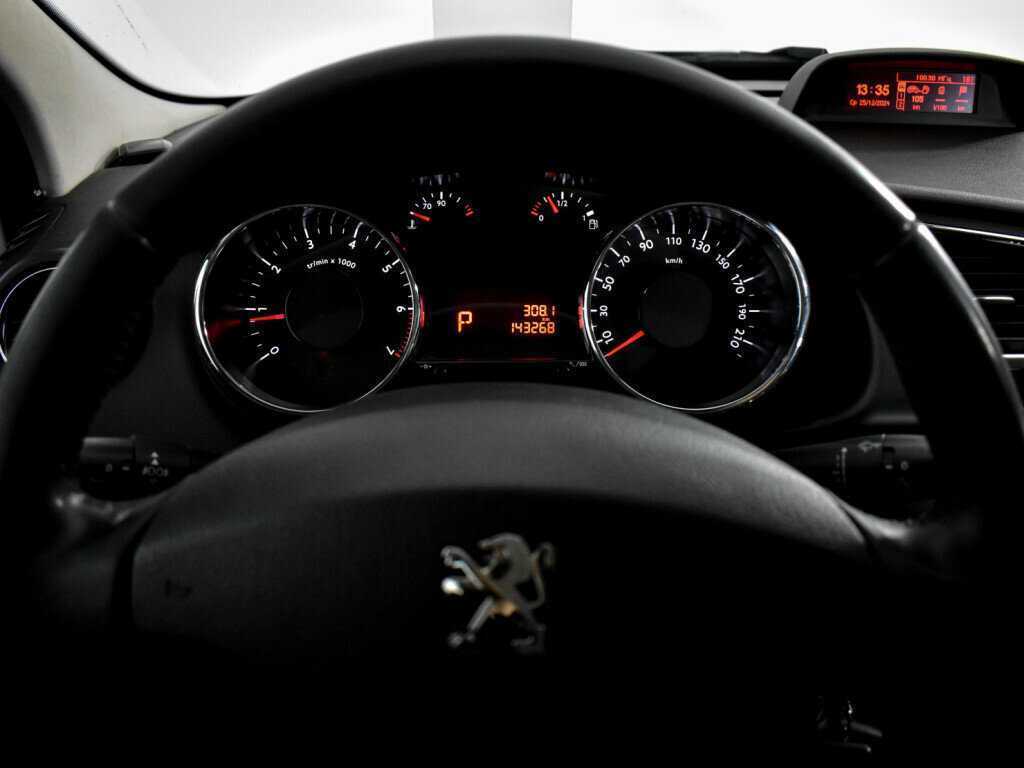 Продажа Б/У Пежо 3008. Фото: #18