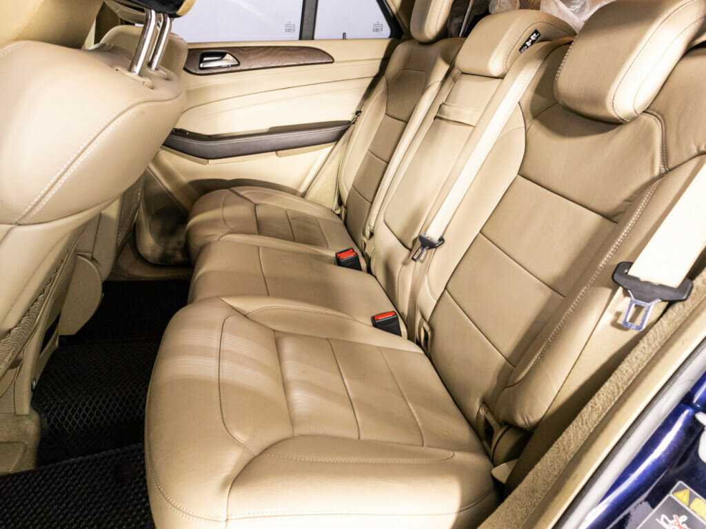 Купить Mercedes-Benz M-Класс с пробегом. Фото: #9