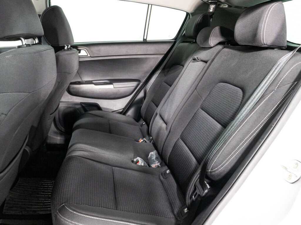 Купить Kia Sportage с пробегом. Фото: #9