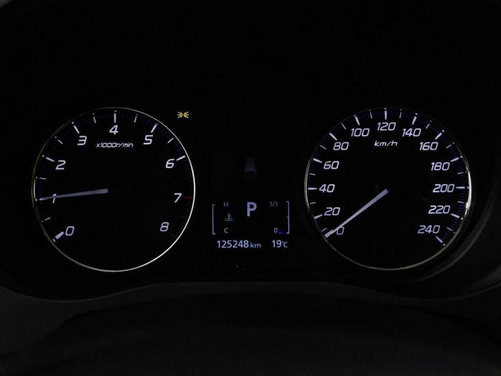 Купить Mitsubishi Outlander с пробегом. Фото: #11