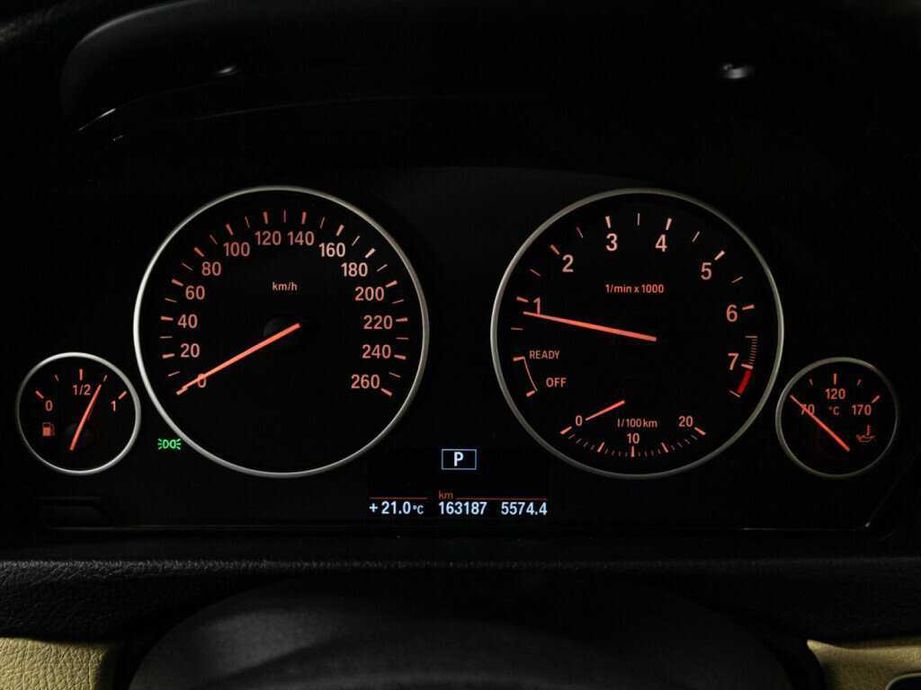 Купить BMW 3 серии с пробегом. Фото: #11