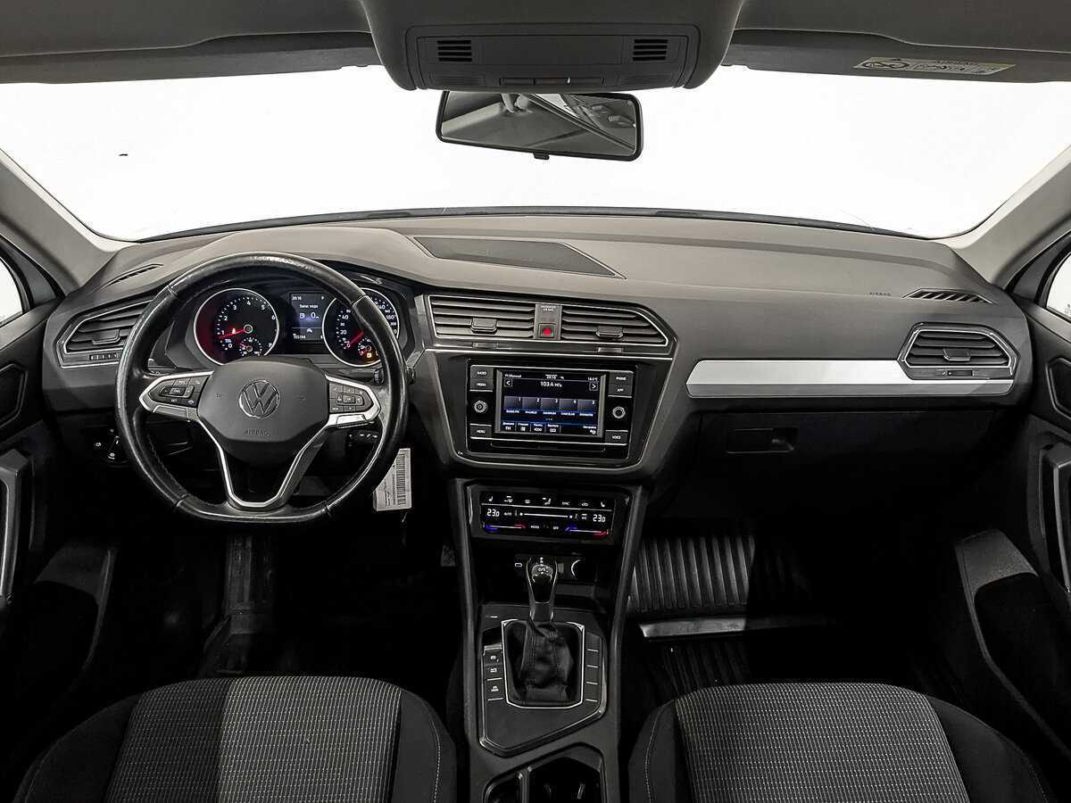Купить Volkswagen Tiguan с пробегом. Фото: #11