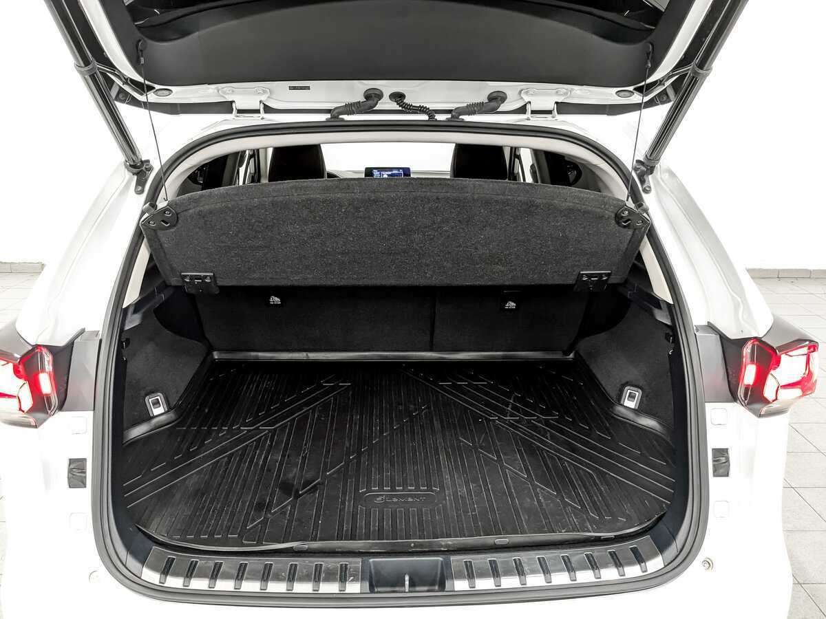 Купить Lexus NX с пробегом. Фото: #9