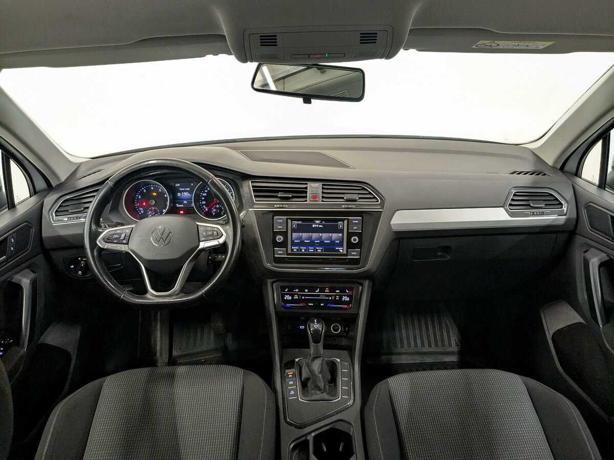 Купить Volkswagen Tiguan с пробегом. Фото: #13