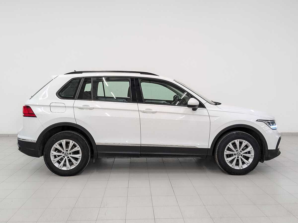 Купить Volkswagen Tiguan с пробегом. Фото: #3
