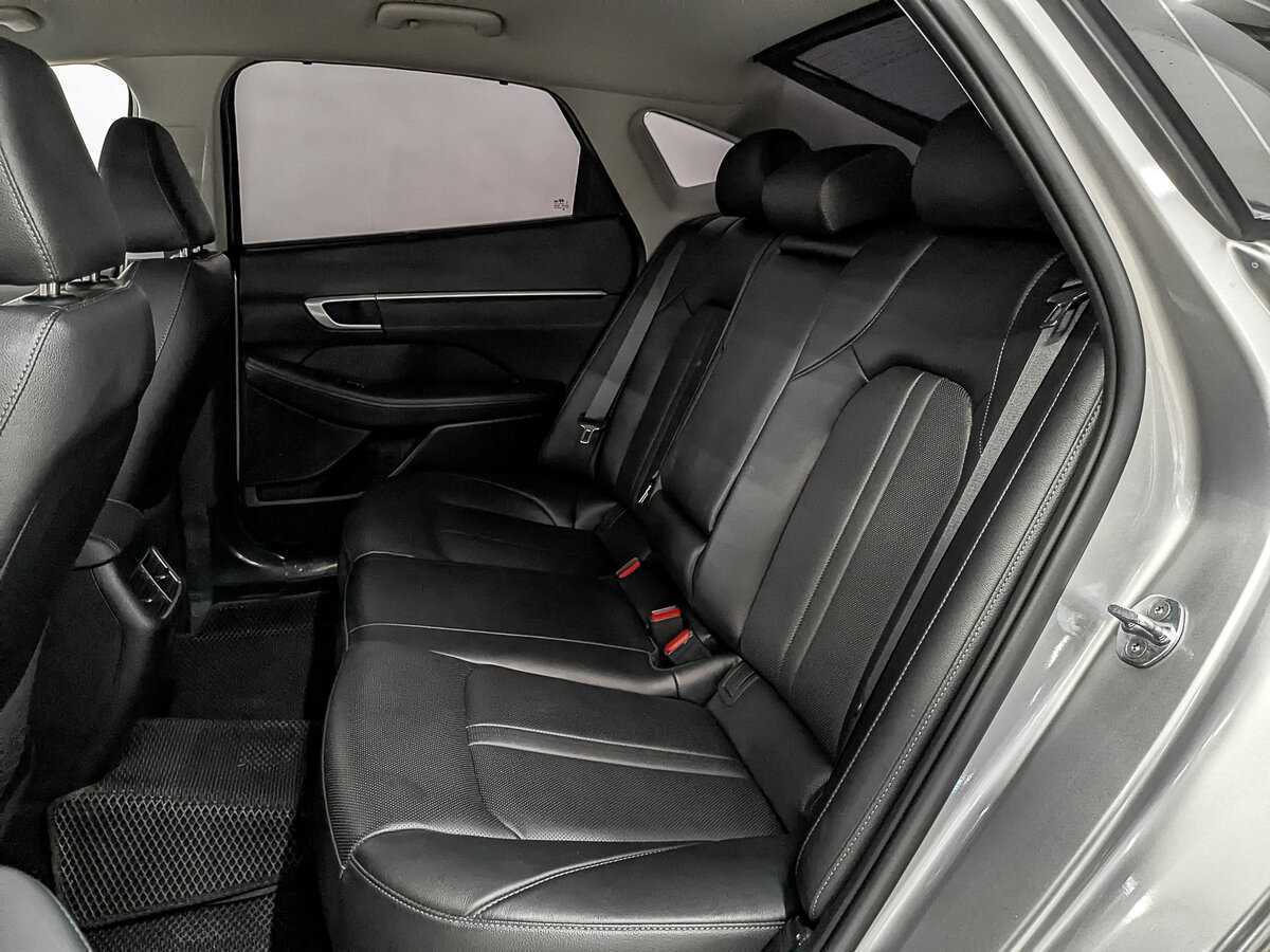 Купить Hyundai Sonata с пробегом. Фото: #17