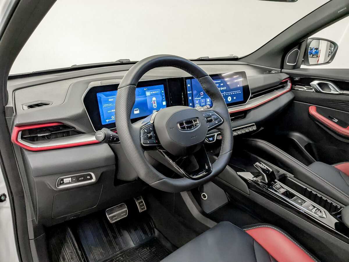 Купить Geely Coolray с пробегом. Фото: #15