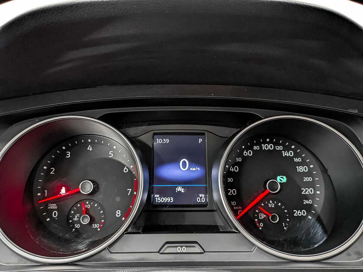 Купить Volkswagen Tiguan с пробегом. Фото: #14