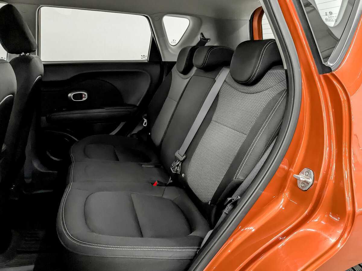 Купить Kia Soul с пробегом. Фото: #11