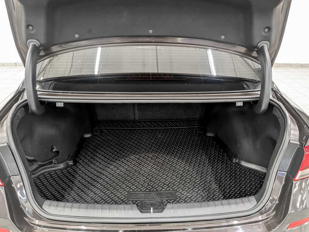 Купить Kia Optima с пробегом. Фото: #9