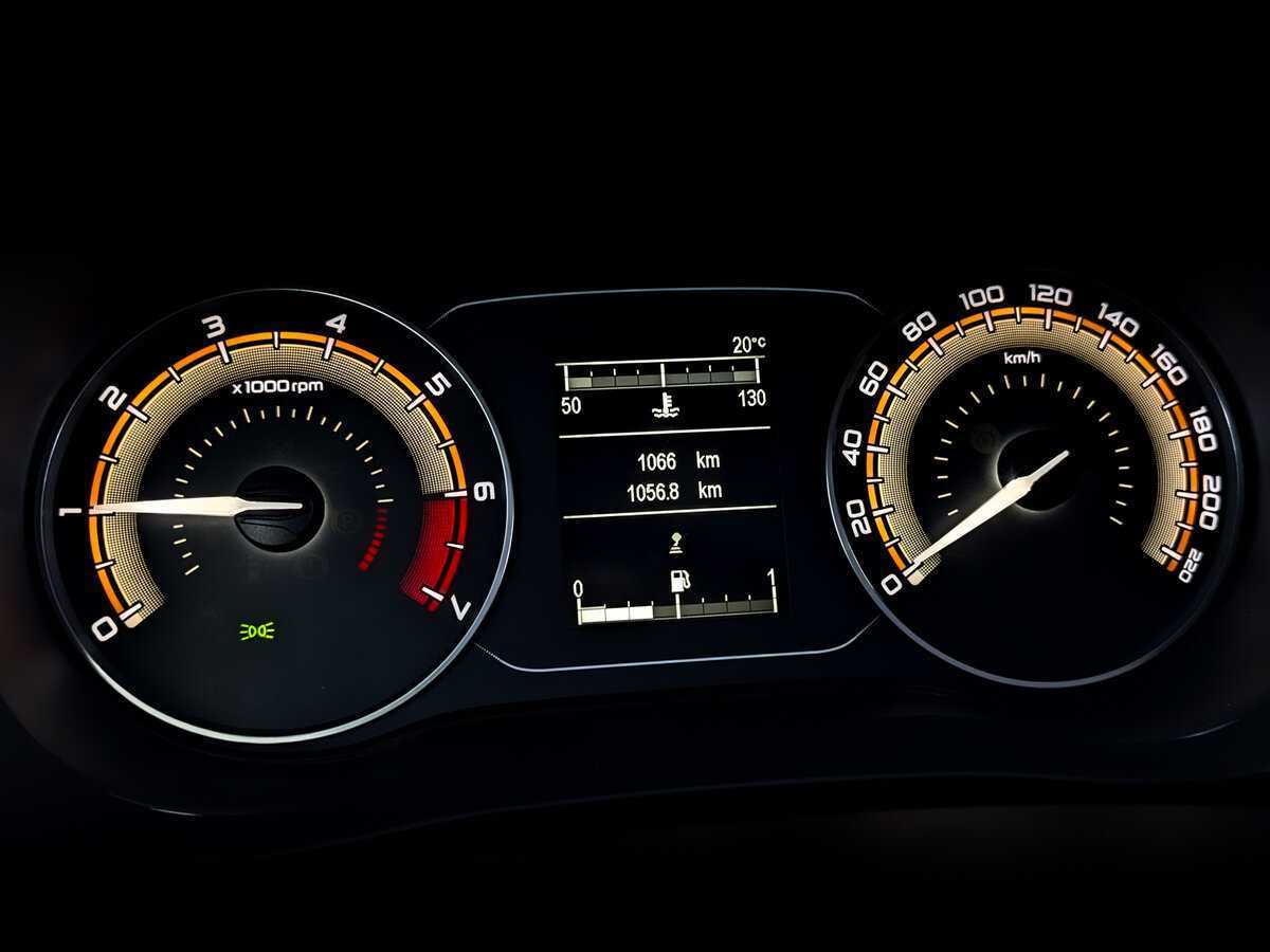 Купить Lada (ВАЗ) Vesta с пробегом. Фото: #12