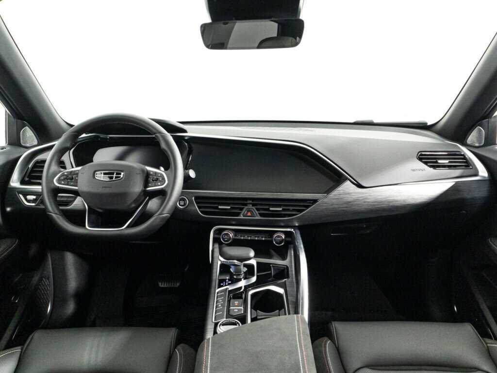 Купить Geely Tugella с пробегом. Фото: #12