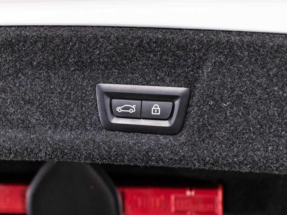 Купить BMW 3 серии с пробегом. Фото: #14